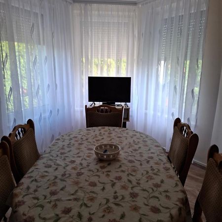 Márti Vendégház Hegykő Esterno foto